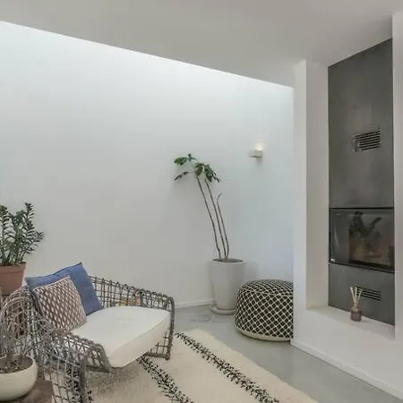 Unique Townhouse ~ Private Pool ~ Rooftop Terrace 度假居 Luz