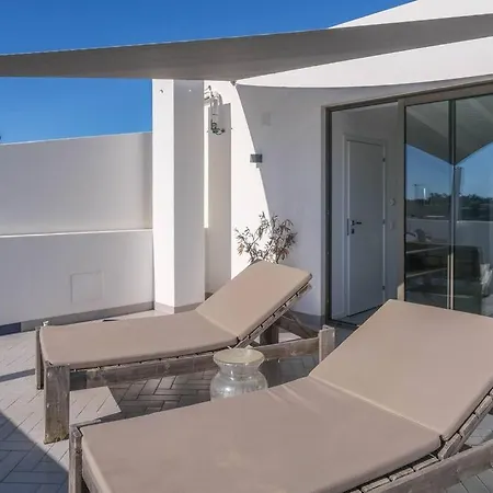 度假居 Unique Townhouse ~ Private Pool ~ Rooftop Terrace