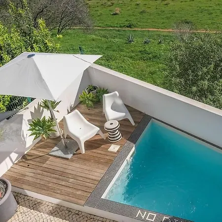 度假居 Unique Townhouse ~ Private Pool ~ Rooftop Terrace Luz