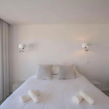 Unique Townhouse ~ Private Pool ~ Rooftop Terrace Tatil Evi